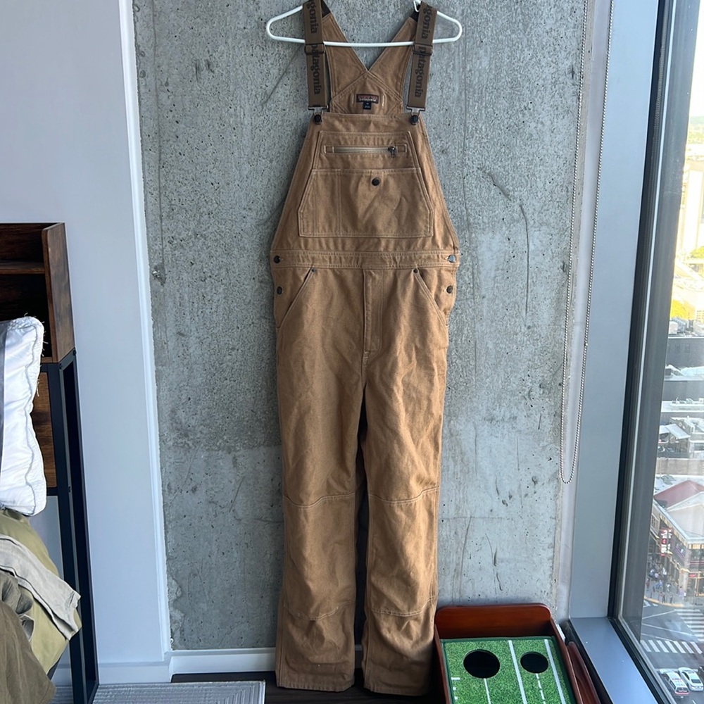 Patagonia Iron Forge Hemp Canvas Bib Overalls - Short - Men’s size 32